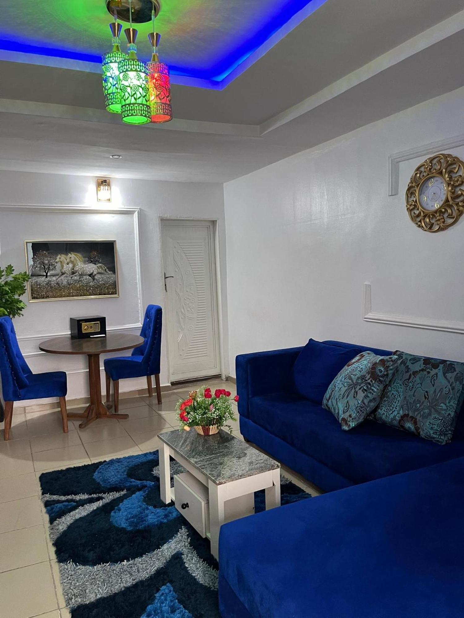 501 Aparthotel Akure Exterior photo